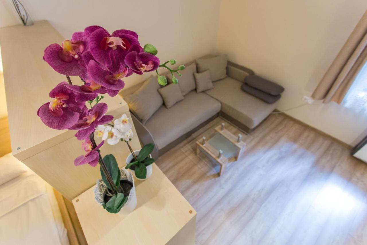 Yo Pauley! Apartment Budapest Ngoại thất bức ảnh