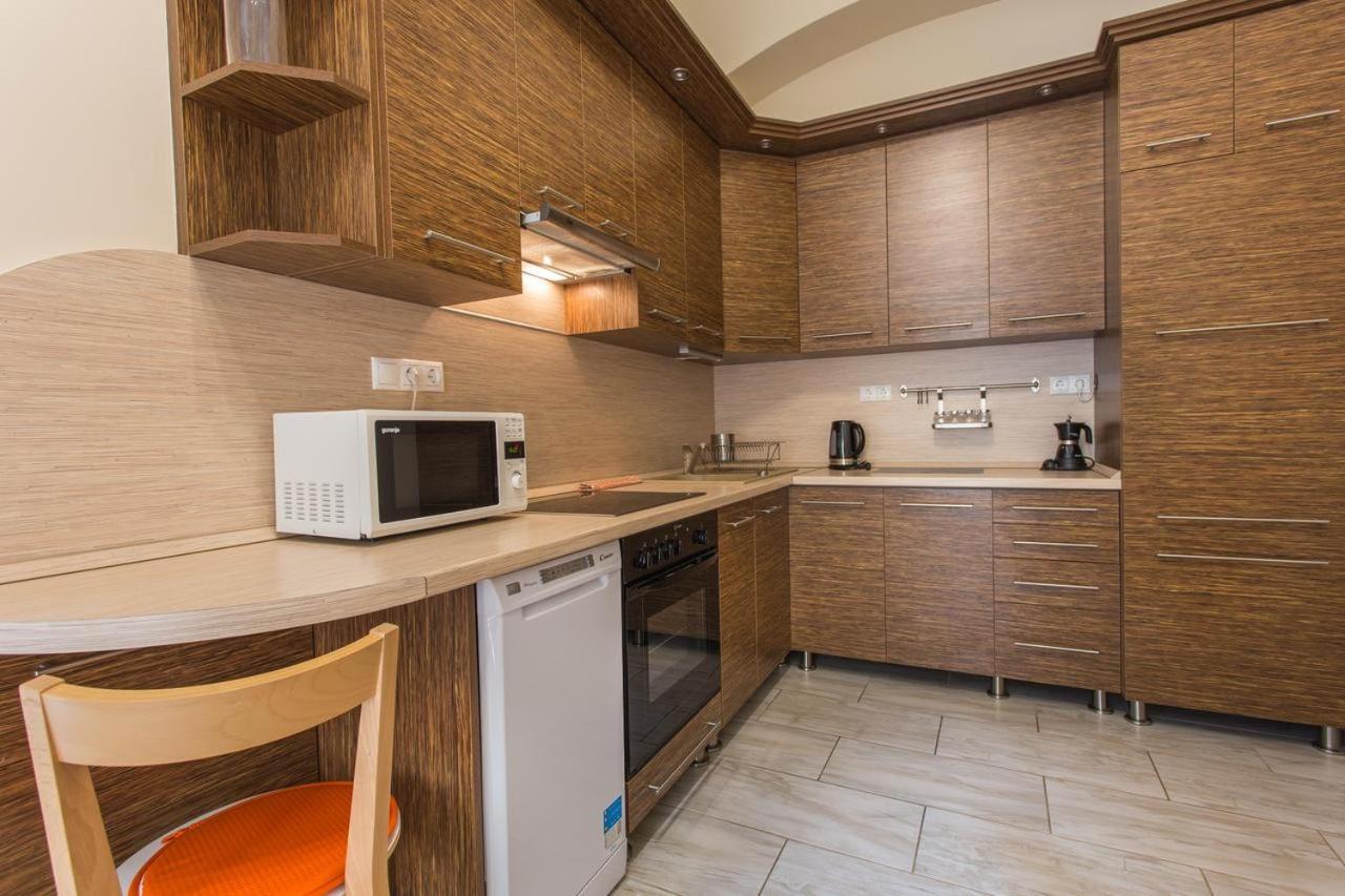Yo Pauley! Apartment Budapest Ngoại thất bức ảnh